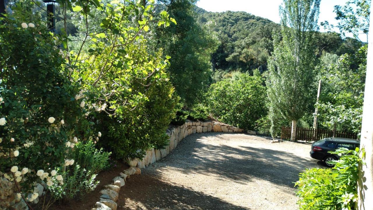 Masia El Carcaba - Moli Del Pont. Cornudella de Montsant Exterior photo
